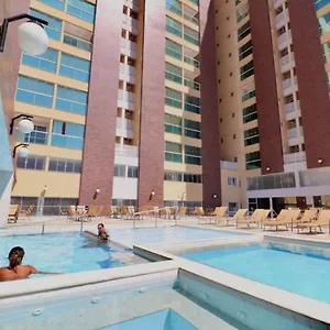 https://piazza-diroma-acqua-park-splash-e-slide.caldasnovashotels.com